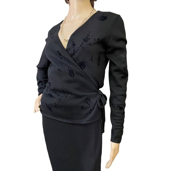 Jones New York Top Size 0P Black Wrap Knit Velvet Floral Vintage 1990s Elegant - Picture 14 of 14
